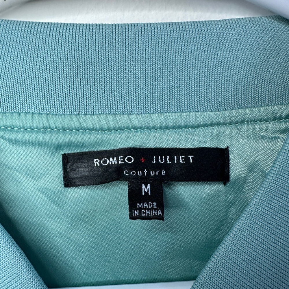 Romeo & Juliet Couture Aqua Bomber Jacket with Floral Embroidery. Size M. - Picture 3 of 3